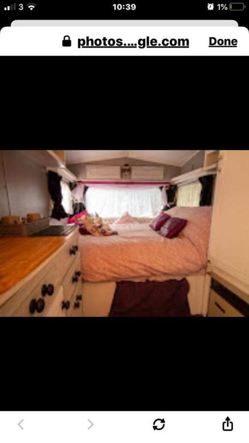 קנטרבורי Little Vintage Caravan With Cosy Log Burner מראה חיצוני תמונה
